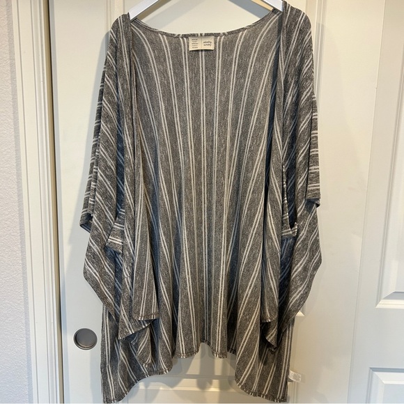 Anthropologie Saturday Sunday Women’s Grey and White Striped Cardigan - OS - Picture 1 of 7